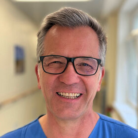 Oberarzt Dr. med. Matthias Lenz
