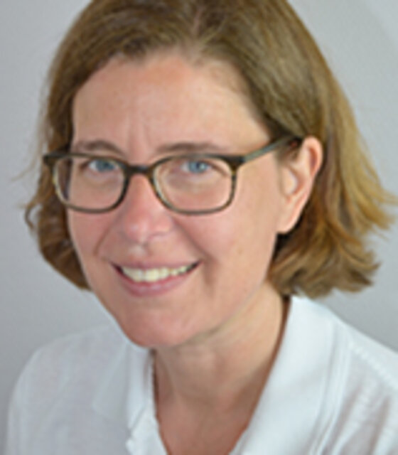 Leitende Oberärztin Julia Hirdes-Montigel
