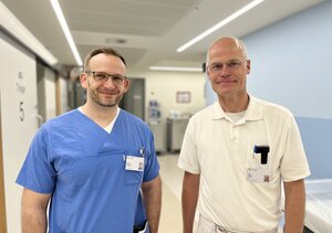 Steffen Tuleweit, Chefarzt Internistische Intensivmedizin, und PD Dr. Dirk Pabst, Chefarzt für die Zentrale Notaufnahme (ZNA)