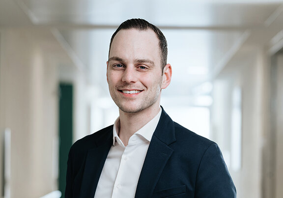 Pflegedirektor Niklas Jeurissen