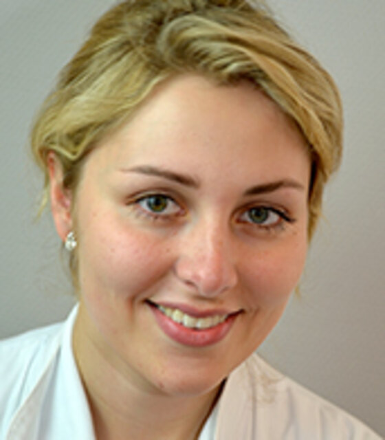 Oberärztin Dr. med. Nina-Kristin Domnick