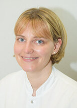 Portrait: Oberärztin Dr. med. Inken Piel Portrait: Oberärztin Dr. med. Inken Piel