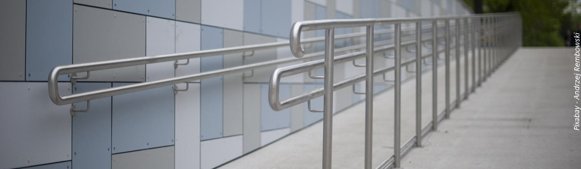 Barrierefreier Aufgang Barrierefreier Aufgang