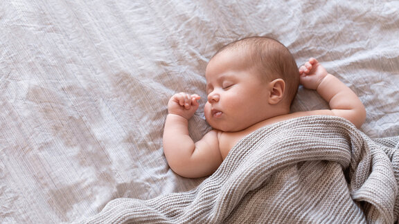 Ein schlafendes Baby.