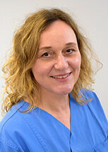 Portrait: Hygienefachkraft Sandra Faktor Portrait: Hygienefachkraft Sandra Faktor