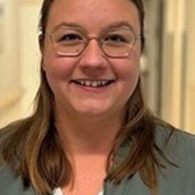 Chefarztsekret&auml;rin Nadine Schl&uuml;ter
