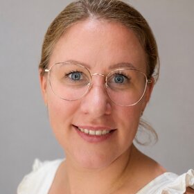 Examinierte Pflegefachkraft, Pflegetrainerin Nina Holz
