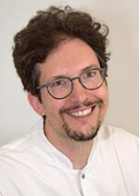 Portrait: Leitender Oberarzt Dr. med. Christopher Voigt