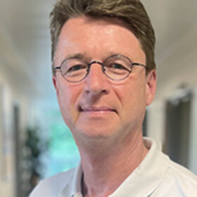 Oberarzt Dr. med. Martin M&uuml;hler