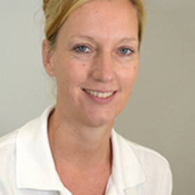Ober&auml;rztin Dr. med. Lil Gromus
